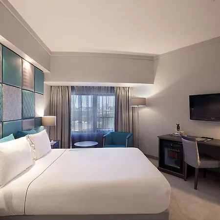 Tivoli Oriente Hotel 4*