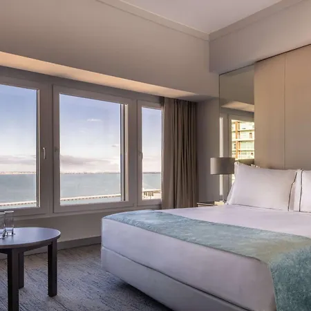 Tivoli Oriente 4* Lisbon