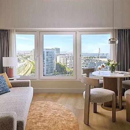 Hotel Tivoli Oriente 4*