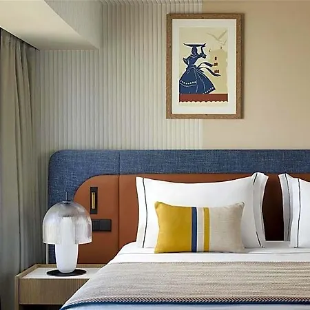 Tivoli Oriente Hotel 4*